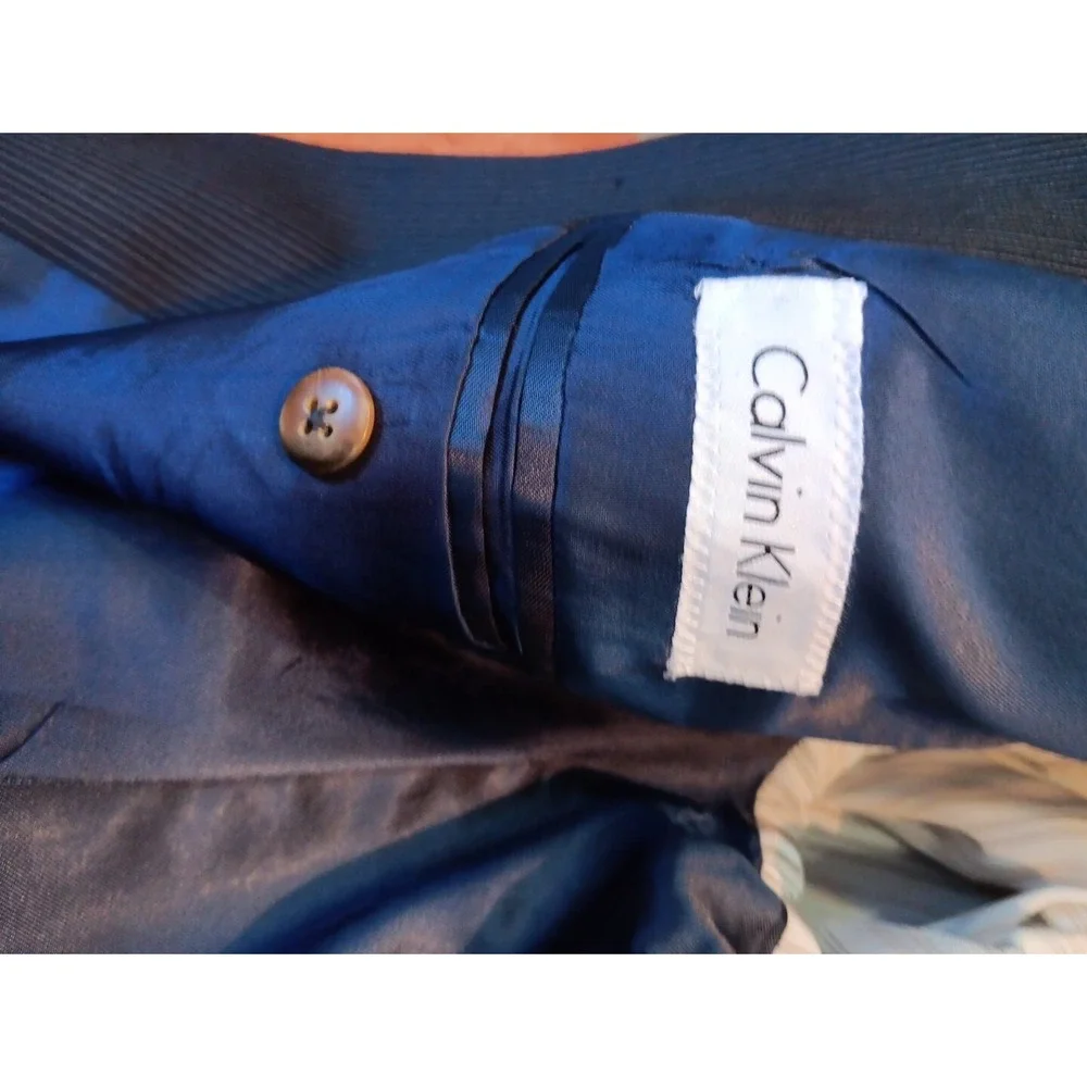 Calvin Kleins 90s Wool Pin Striped Blue Blazer Three Button Professional  Mens‎